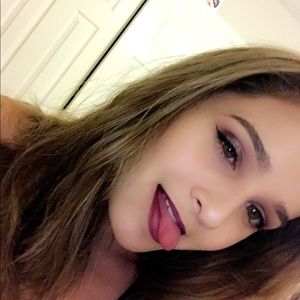 Meet your Posher, Jayde